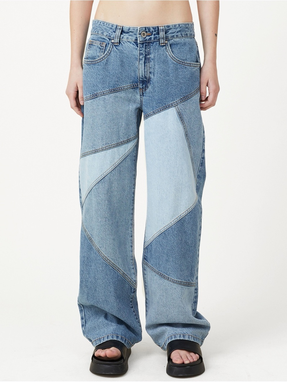 Cotton On Low Straight Panel Light Wash Jeans Size 8